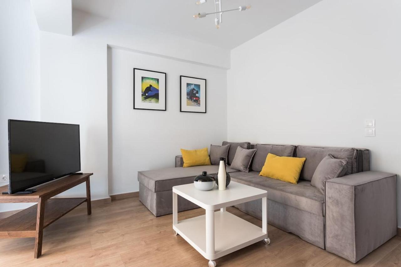 Stunning Flat With Lovely Terrace & Parking Garage Atenas Exterior foto